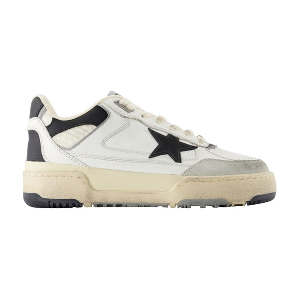 Golden Goose Deluxe Brand Cowhide sneaker in white