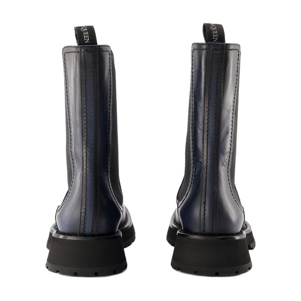Alexander McQueen Leather chelsea boot in gray