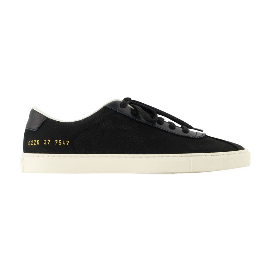 Common Projects Calfskin sneaker in black