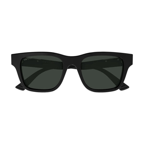 Gucci sunglasses in black