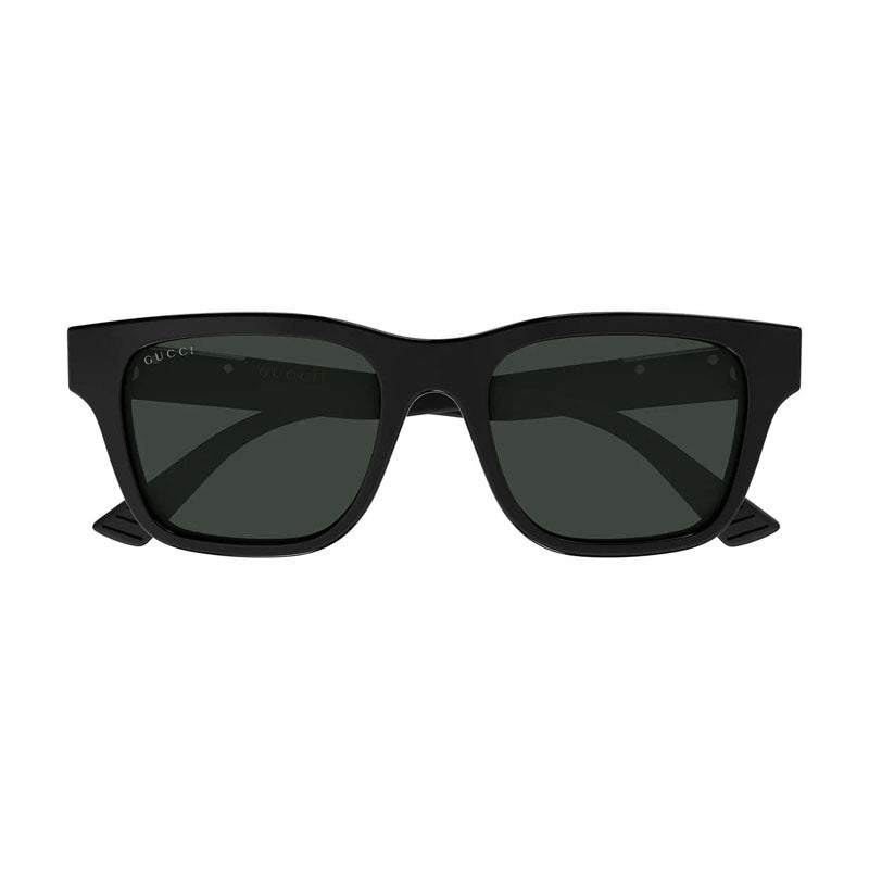 Gucci sunglasses in black