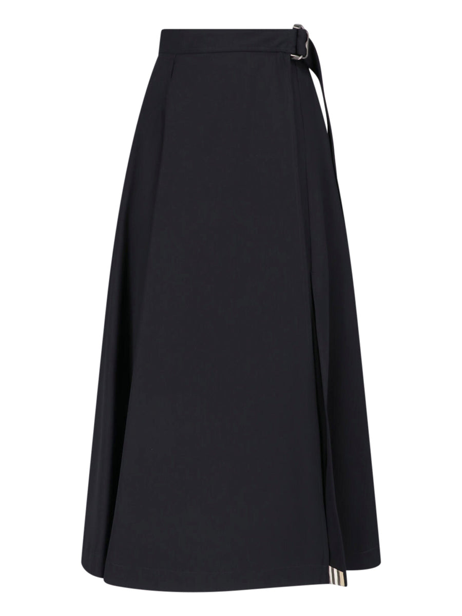 Burberry 100% wool skirt in black
