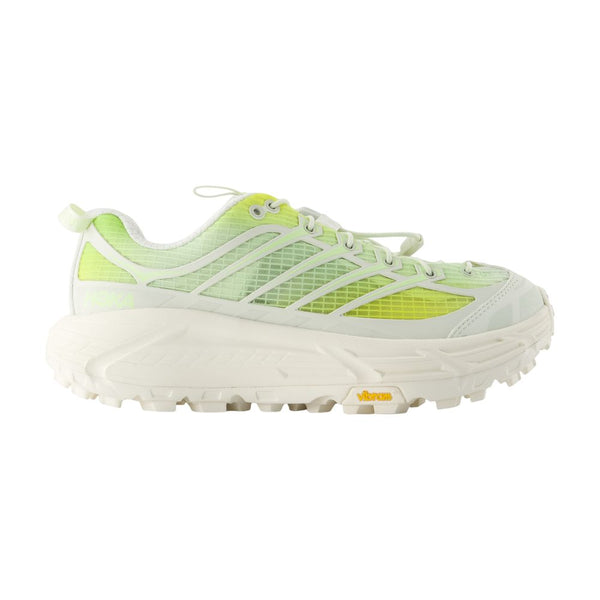 Hoka Mesh sneaker in green
