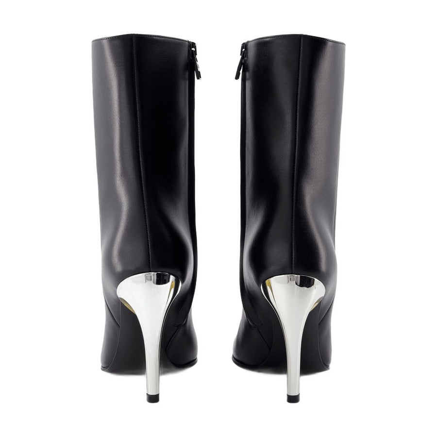 Alexander McQueen Calfskin ankle boot in black