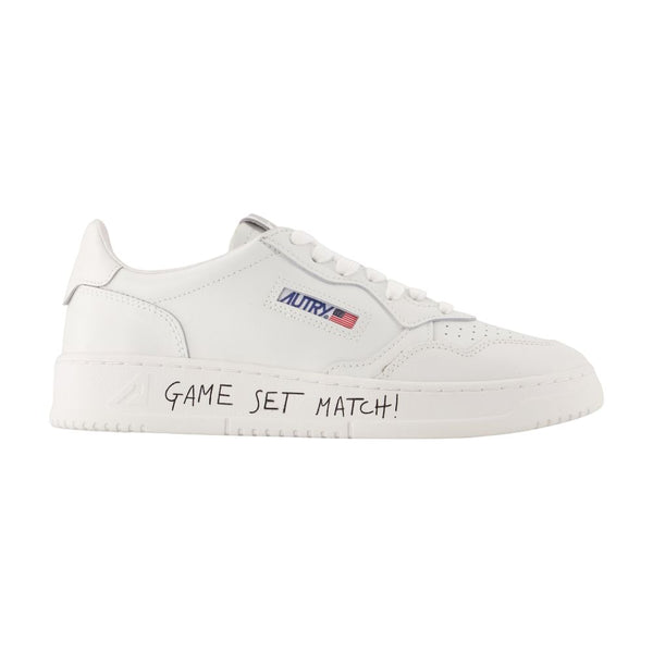 Medalist Low Sneakers - Autry Leather White Calfskin Shoes /