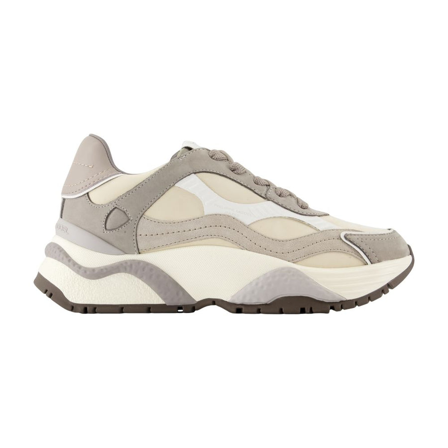 Philippe Model calfskin sneaker in gray