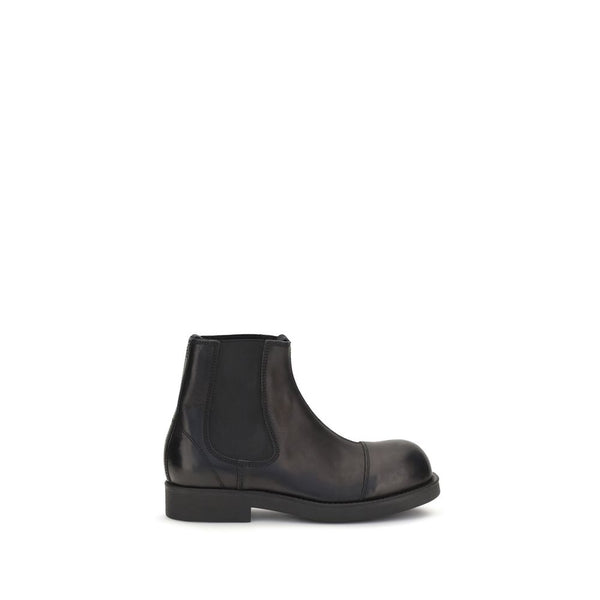 MM6 Maison Margiela 100% Calf Leather Bos Taurus chelsea boot in black