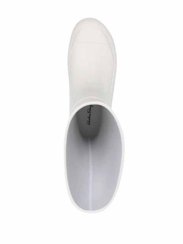Ferragamo Rubber flat in white