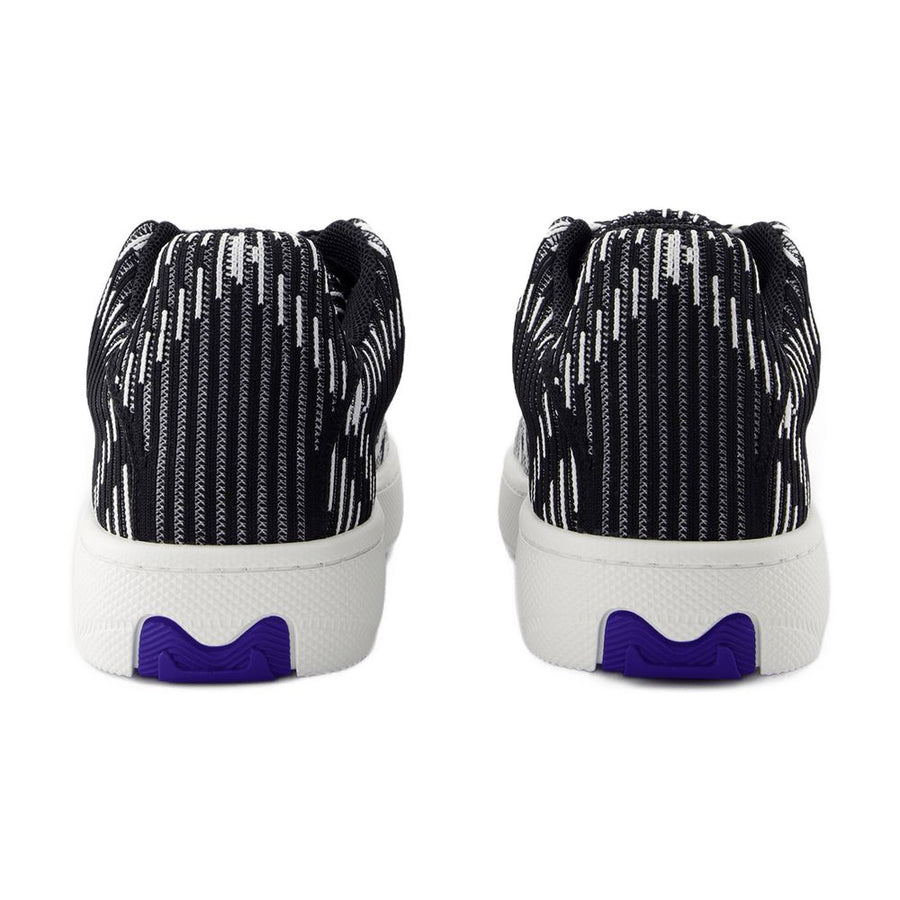 Burberry Synthetic sneaker in black