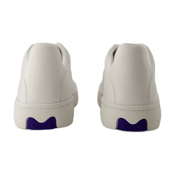 Burberry Calfskin sneaker in white