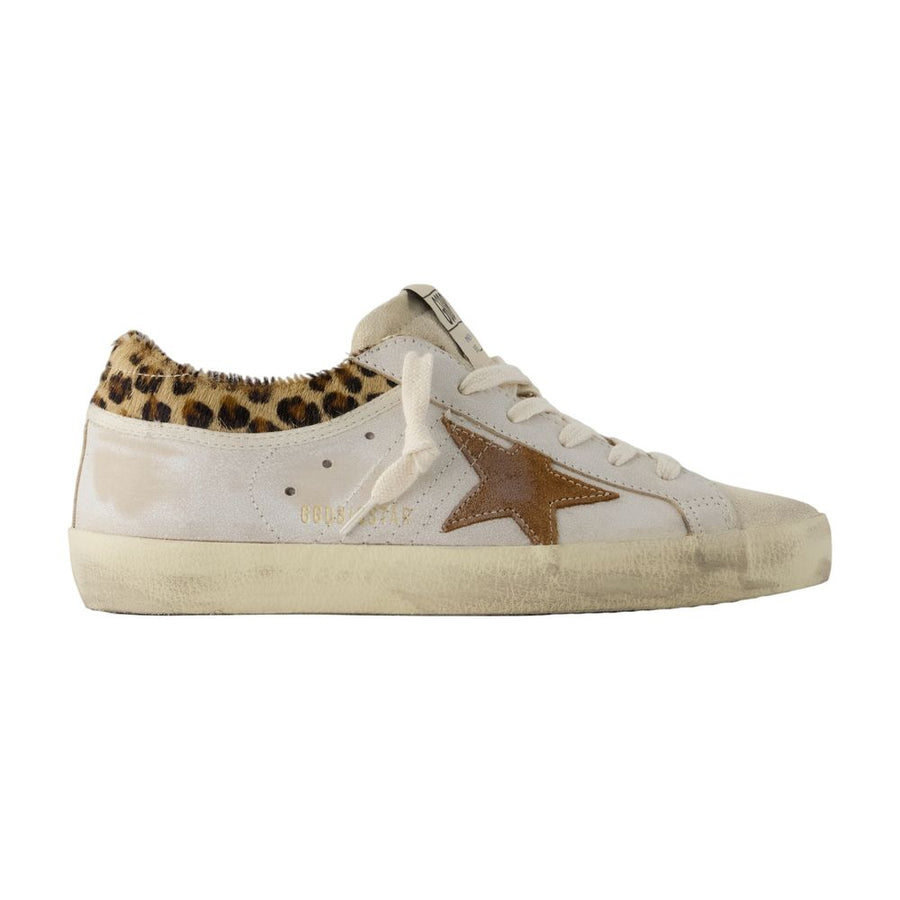 Golden Goose Deluxe Brand Calfskin sneaker in ivory