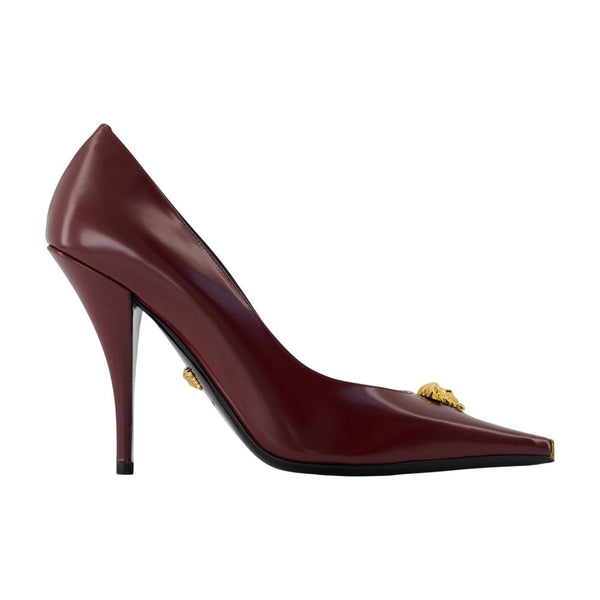 Versace Calfskin pump in burgundy