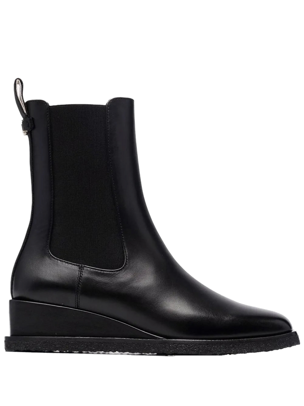 Ferragamo Leather ankle boot in black
