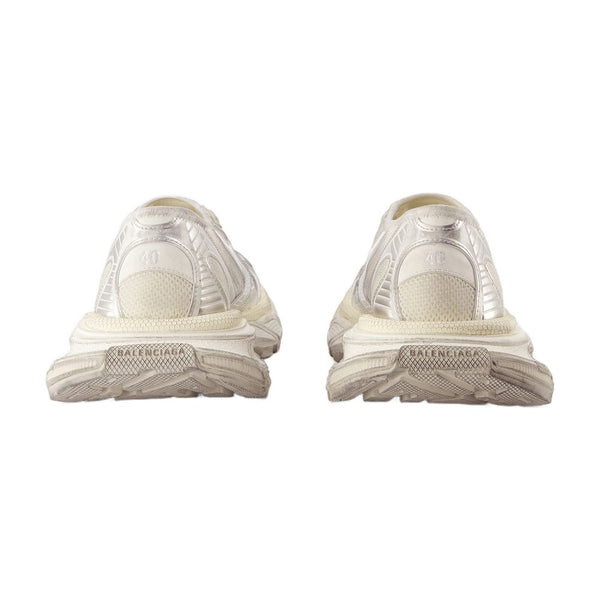 Balenciaga Synthetic sneaker in beige