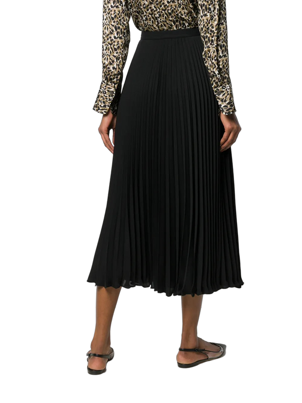 Valentino Silk skirt in black