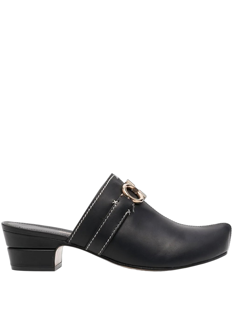 Ferragamo Leather mule in black