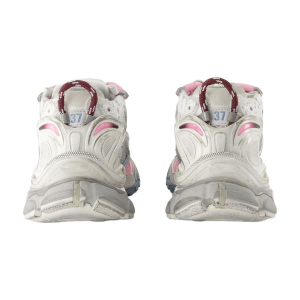 Balenciaga Synthetic sneakers in white