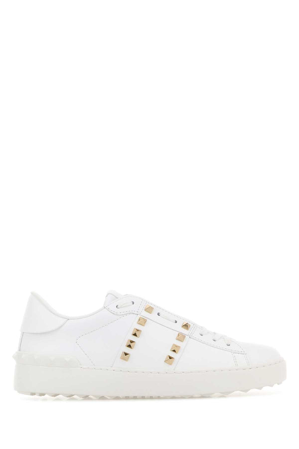 Valentino Garavani Rockstud Exterior: 100% Calf sneakers in white