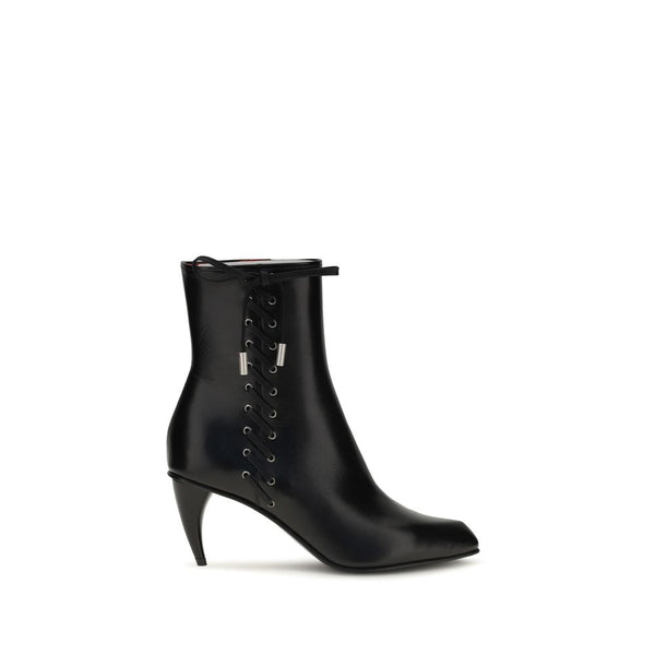 Alexander McQueen Upper: 100% Calf Leather Bos Taurus; Sole: 100% Calf Leather Bos Taurus boot in black