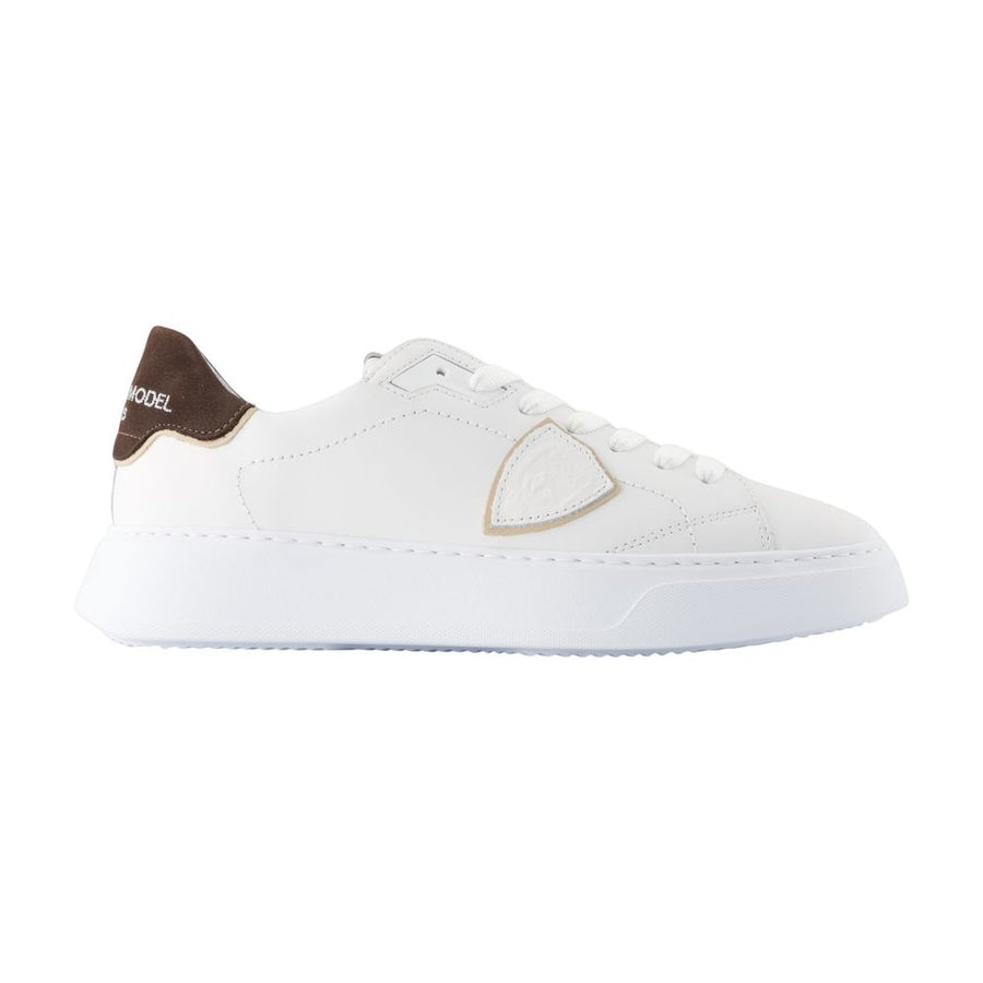 Philippe Model Calfskin sneaker in white