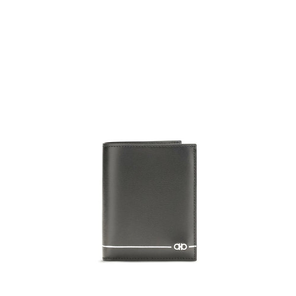 Ferragamo 100% Calf Leather Bos Taurus wallet in black