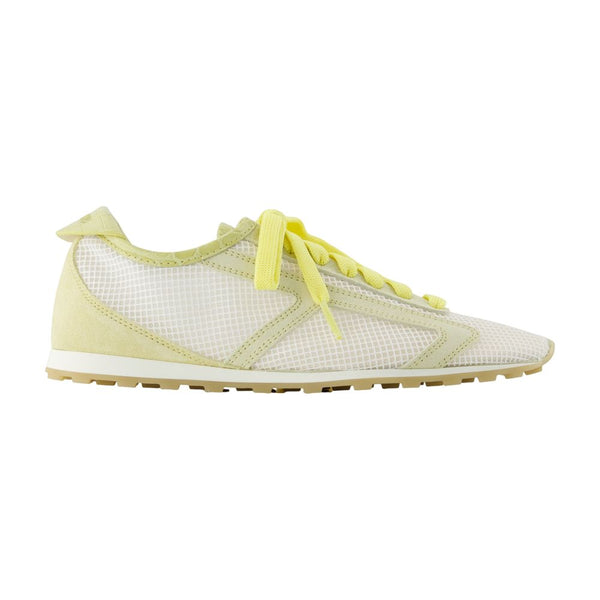 Jacquemus Lambskin sneaker in yellow