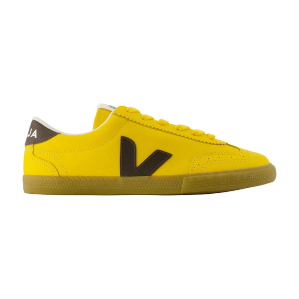 Veja Calfskin sneakers in yellow