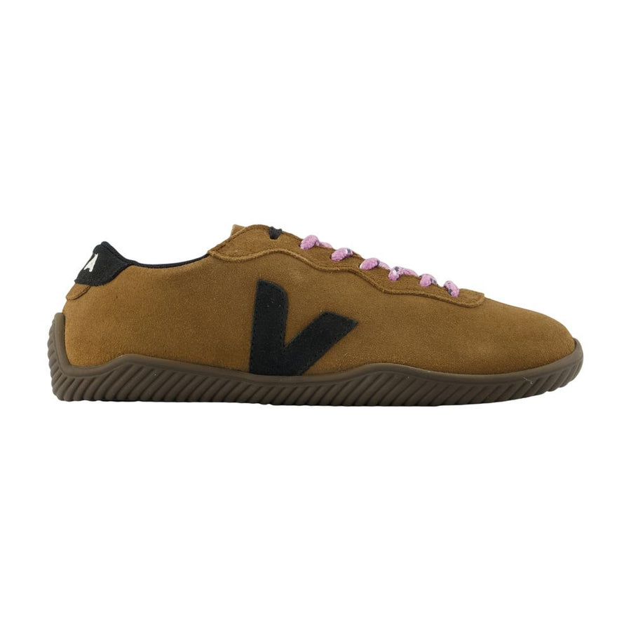 Veja Calfskin sneaker in brown