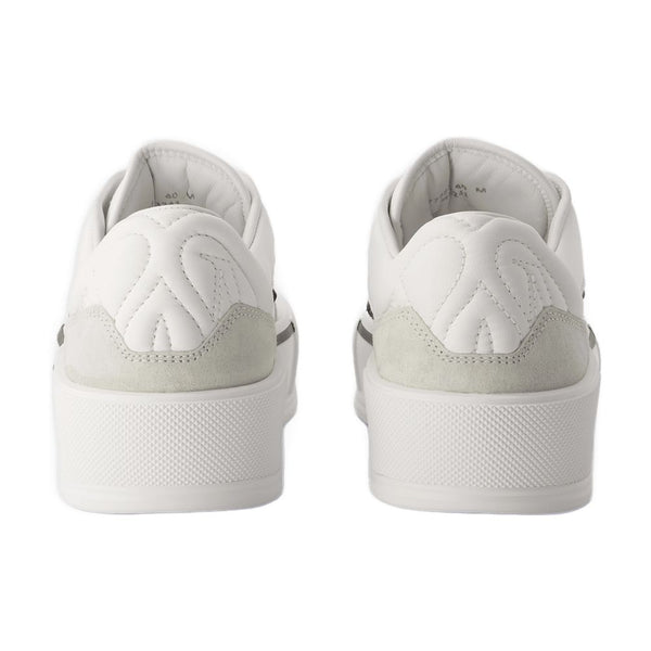Alexander McQueen Calfskin sneaker in white