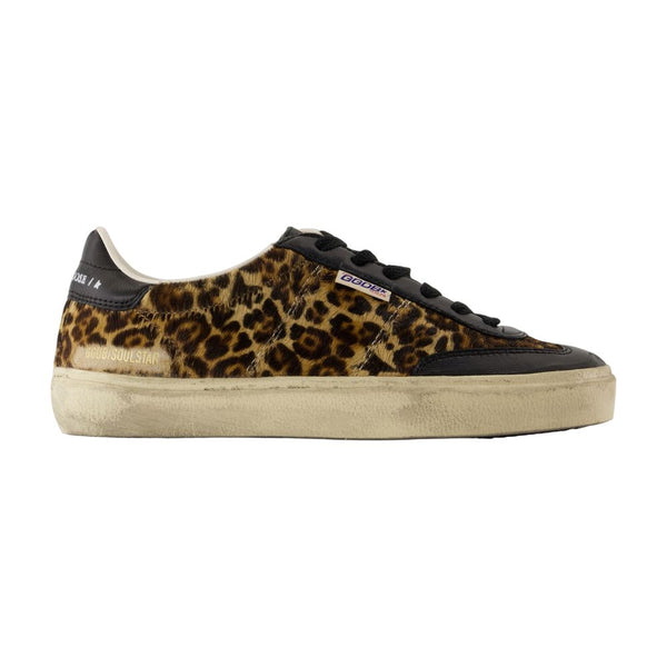 Golden Goose Deluxe Brand calfskin sneaker in multicolor