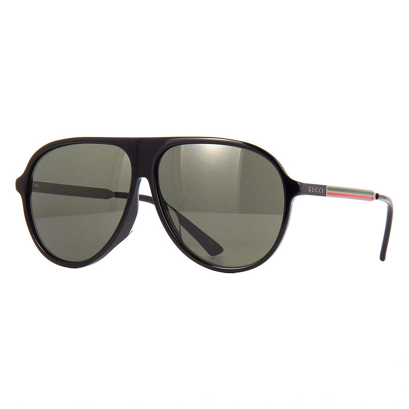 Gucci sunglasses in black