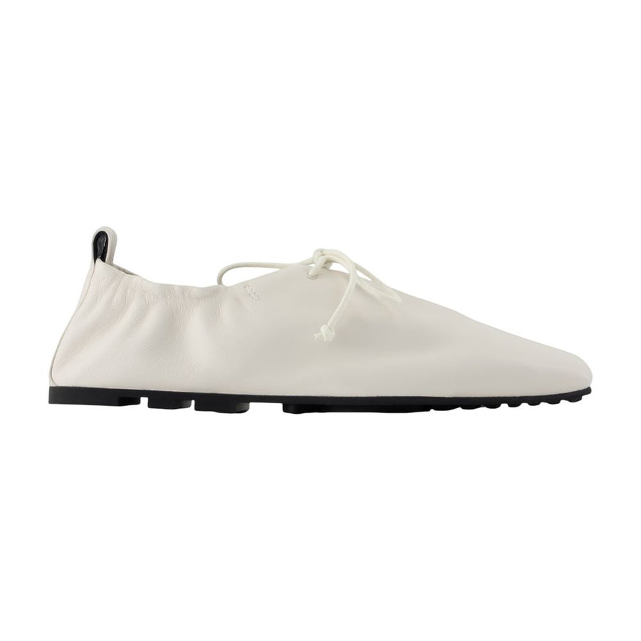 SamsøE SamsøE Lambskin ballerina flat in white