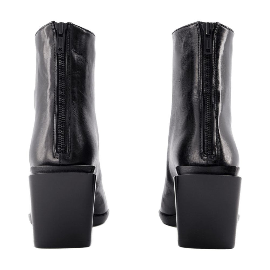 Ann Demeulemeester Leather ankle boot in black