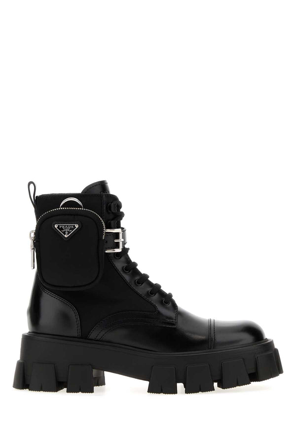 Prada Leather boot in black
