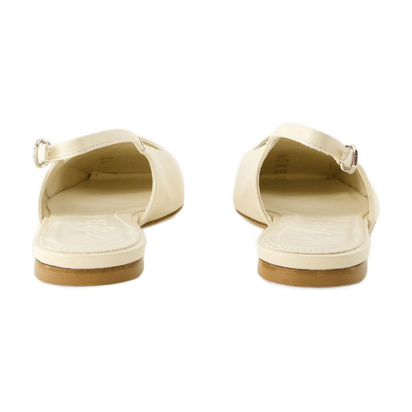 Aeyde Calfskin mule in white