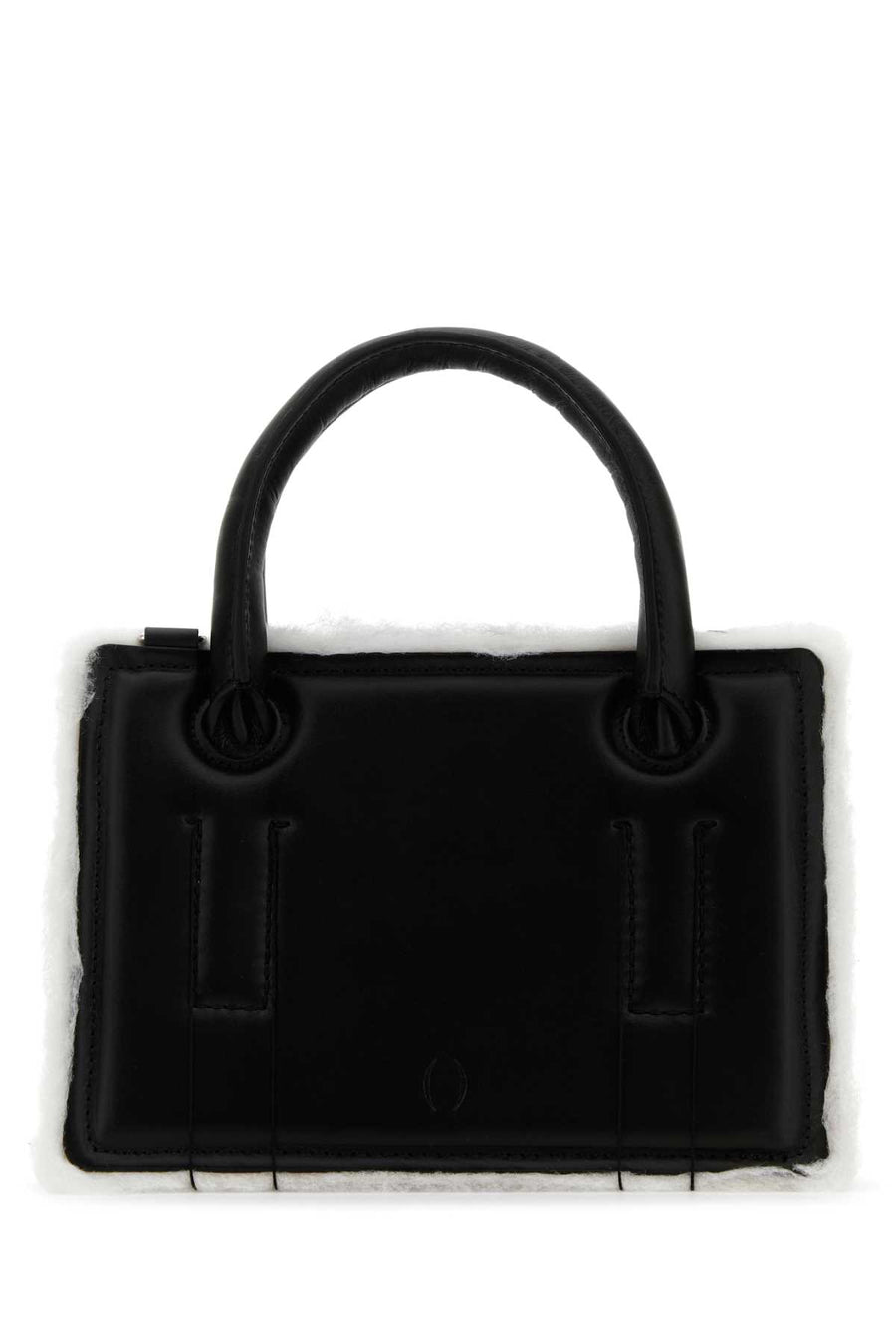 Dentro Exterior: 100% Leather top handle bag in black