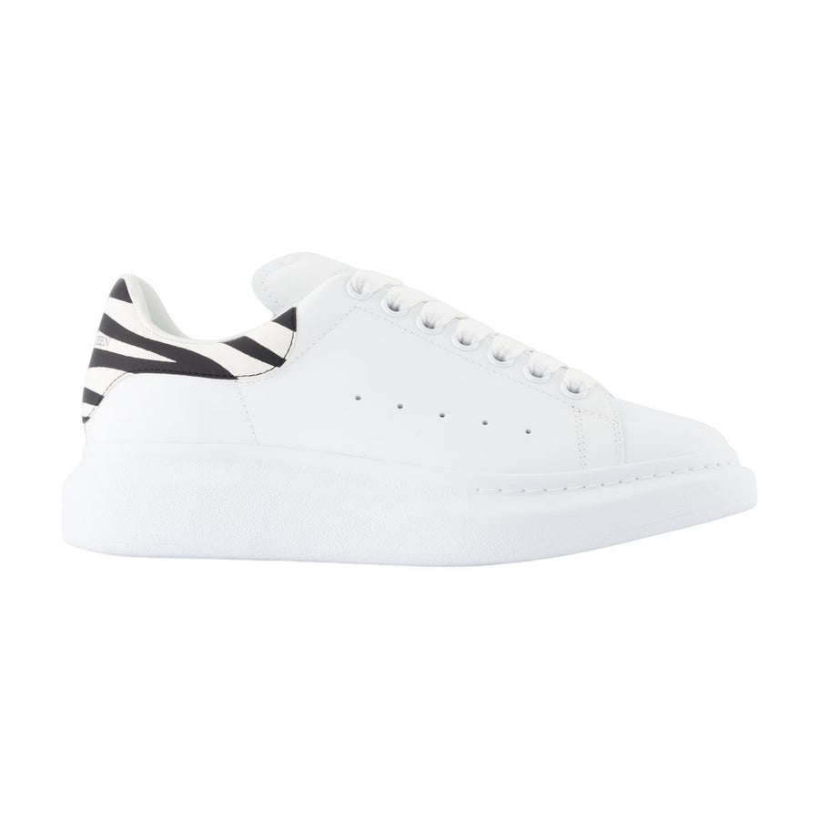 Alexander McQueen calfskin sneaker in white