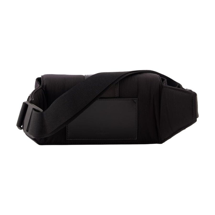 Jacquemus calfskin belt bag in black