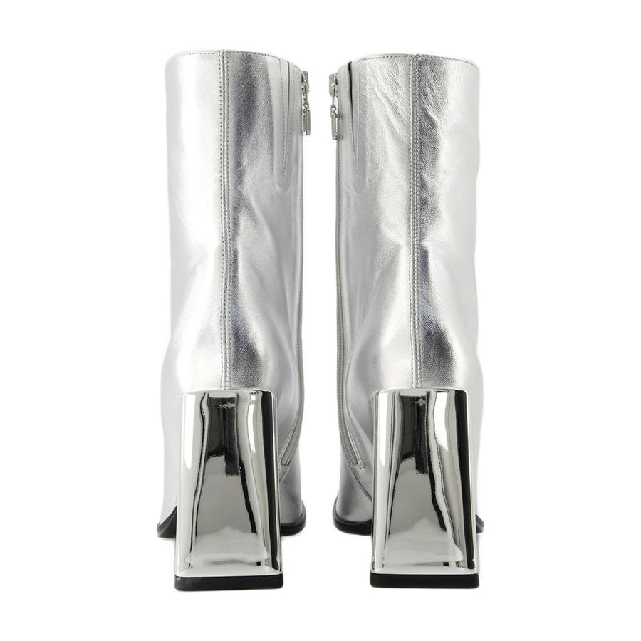 Carel Leather boot in silver