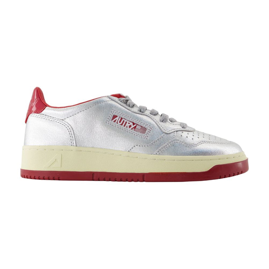 Autry Leather sneaker in silver