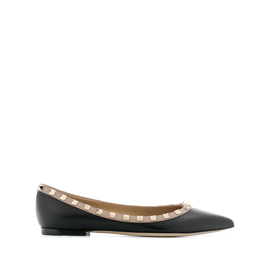 Valentino Garavani Calf leather flat in black