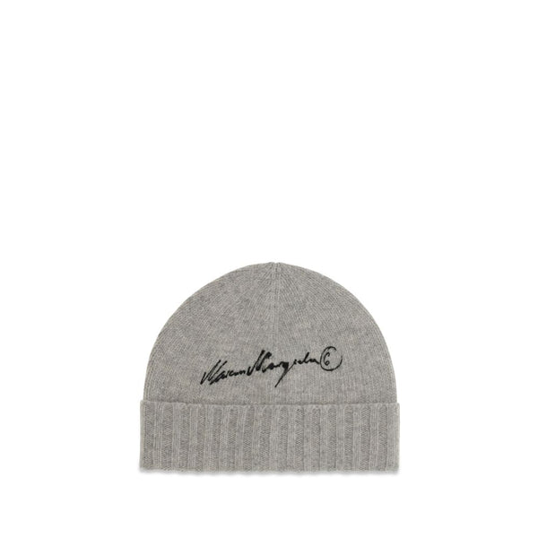 MM6 Maison Margiela MMS52TB0025M13288806SBB 100% Wool Ovis Aries beanie in gray