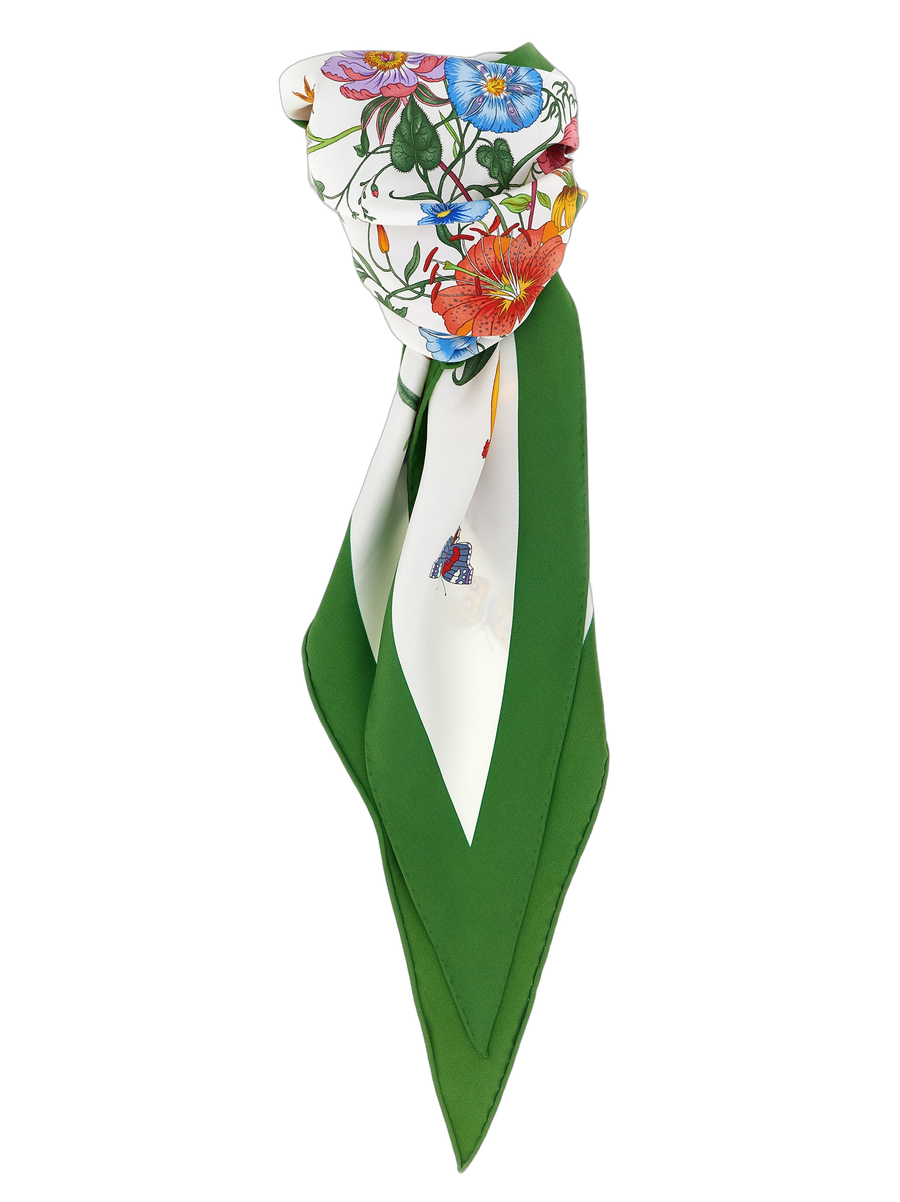 Gucci 100% Silk scarf in white