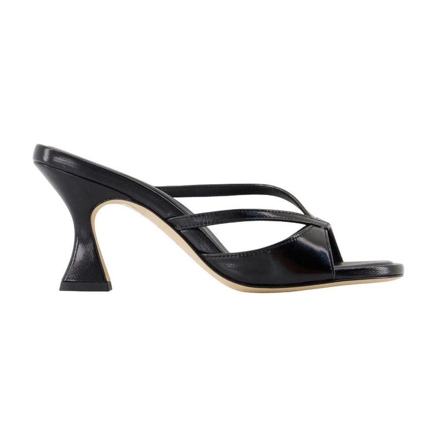Carel Calfskin mule in black