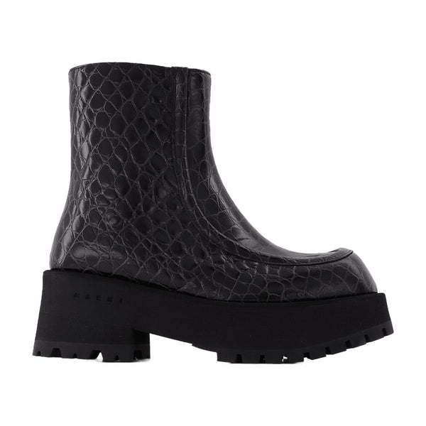 Marni leather boot in black