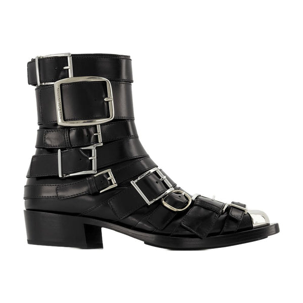 Alexander McQueen Leather boots in black