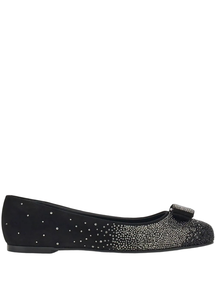 Ferragamo Calf leather ballerina flat in black