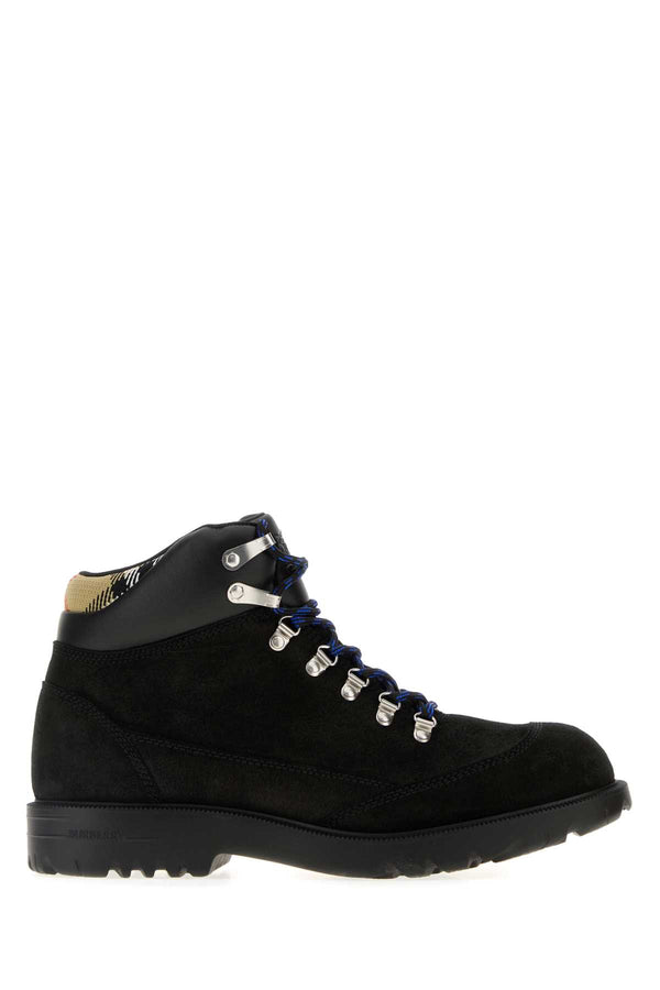 Burberry Moor Exterior: 100% Suede boots in black