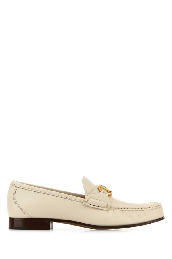 Valentino Garavani Vlogo Exterior: 100% Calf loafer in ivory