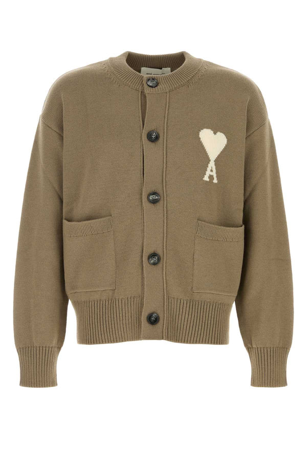 AMI Paris Cardigan 53% Virgin wool cardigan in beige